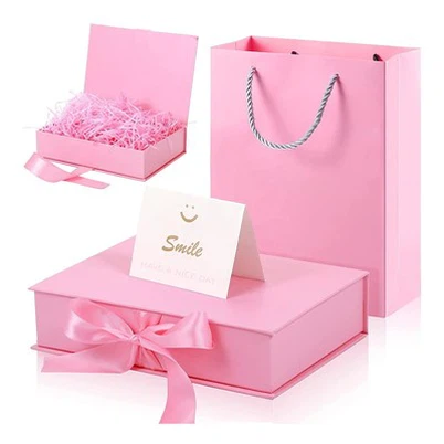 Confezione regalo a sorpresa con farfalle