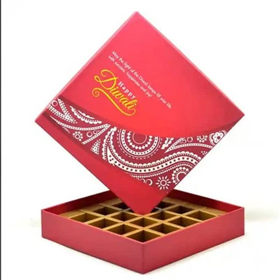 Confezione regalo di dolci indiani al cioccolato con frutta secca Diwali dal design festival all'ingrosso
